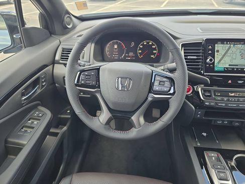 New 2026 Honda Ridgeline Black Edition image 11