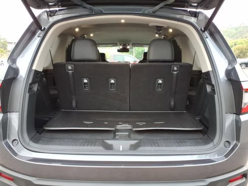 Certified 2023 Honda Pilot EX-L image 6