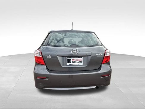 Used 2009 Toyota Matrix w/ PWR Pkg FWD image 7