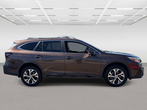 Used 2020 Subaru Outback Limited w/ Popular Package #2 AWD/4WD image 6