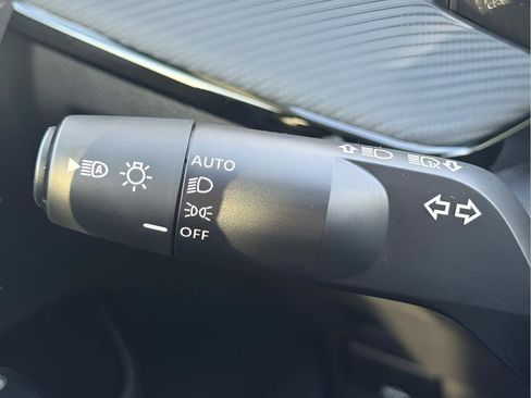 New 2026 Nissan Kicks SR w/ Cold Weather Package image 19