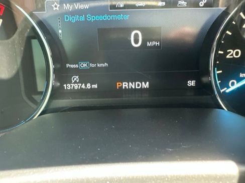 Used 2019 Ford F150 Lariat w/ Equipment Group 502A Luxury AWD/4WD image 28