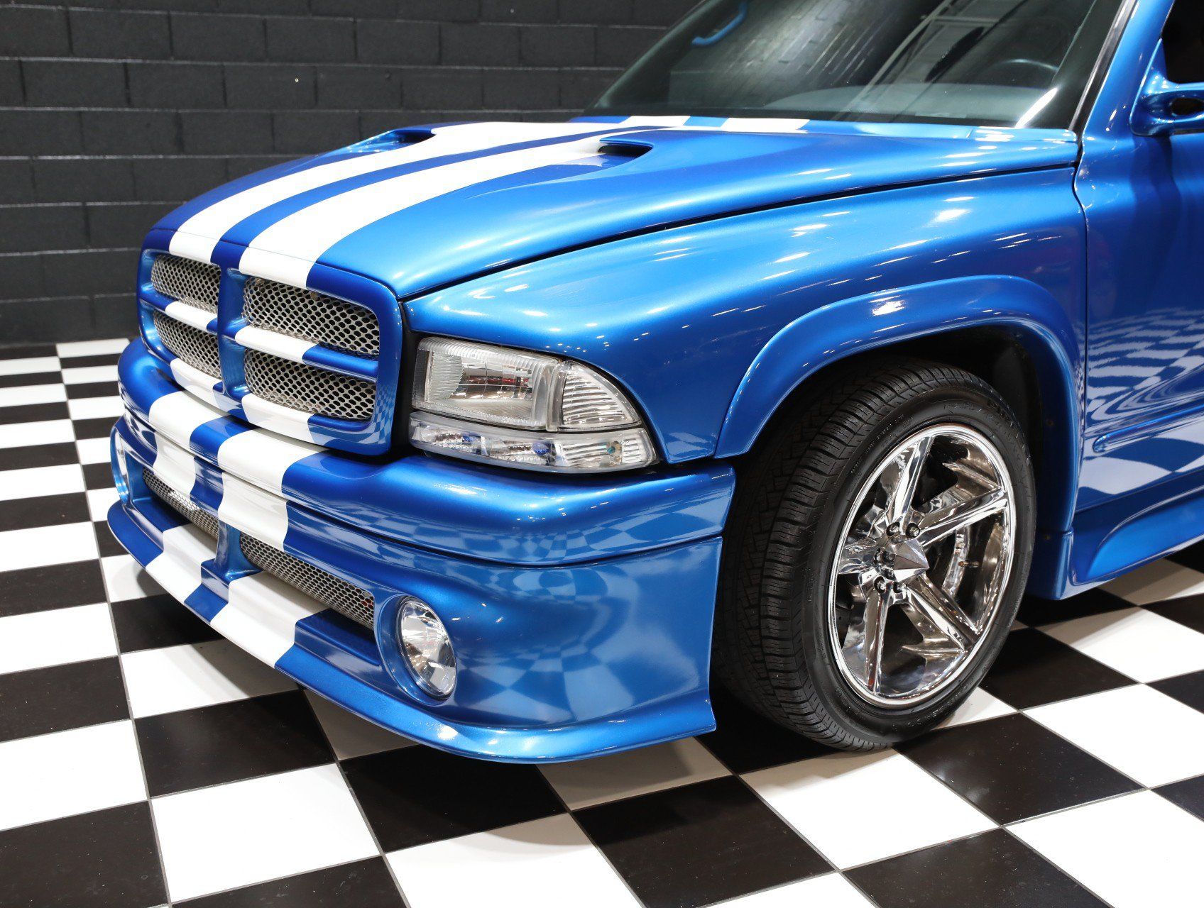 Used 1999 Dodge Durango 2WD image 7