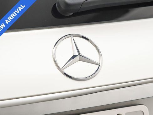 Used 2024 Mercedes-Benz GLS 450 4MATIC image 25