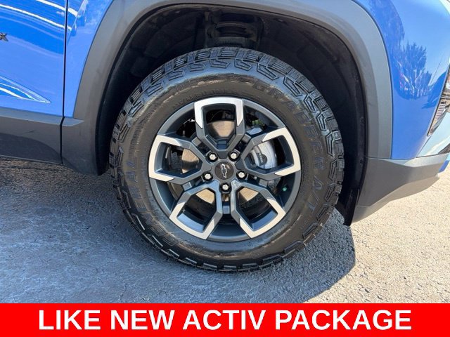 Used 2026 Chevrolet Equinox ACTIV AWD/4WD image 8