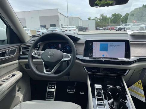 New 2026 Volkswagen Atlas SEL Premium R-Line AWD/4WD image 22