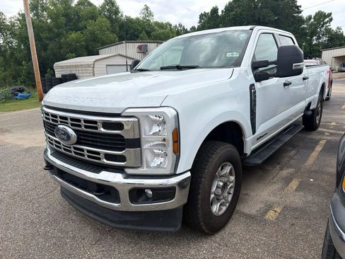 Used 2025 Ford F350 XLT AWD/4WD image 1