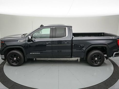 Used 2024 GMC Sierra 1500 SLE AWD/4WD image 8