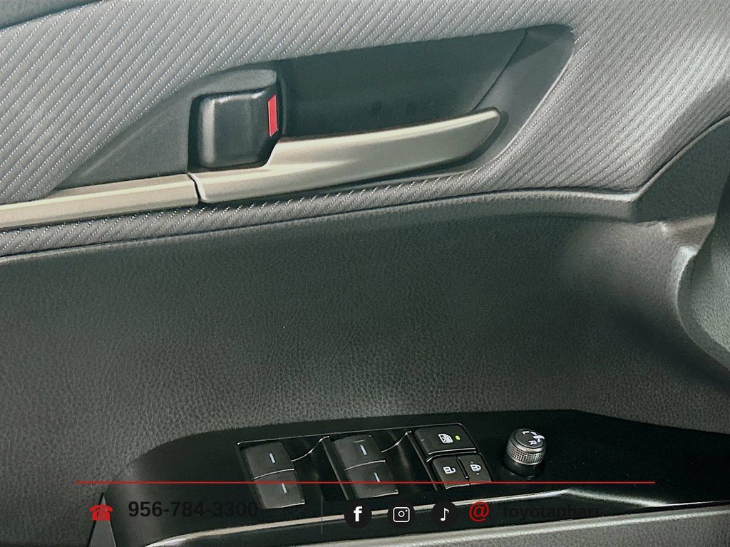 New 2026 Toyota Camry SE w/ Convenience Package FWD image 19