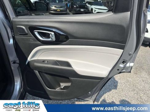 Used 2023 Jeep Compass Limited w/ Sun and Sound Group AWD/4WD image 26