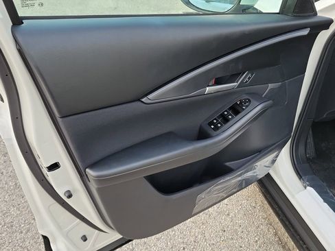 New 2026 MAZDA CX-30 AWD 2.5 S image 17