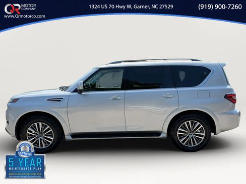 Used 2021 Nissan Armada SL w/ Captain's Chairs Package AWD/4WD image 6