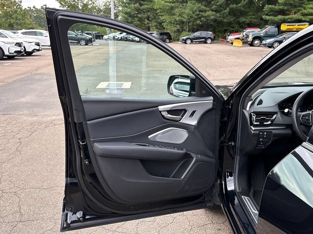 Used 2024 Acura RDX w/ Technology Package AWD/4WD image 9