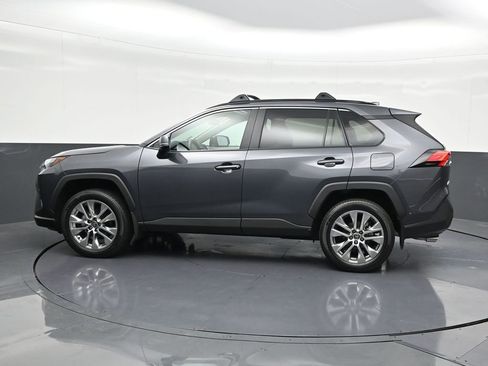 Used 2025 Toyota RAV4 XLE Premium image 2