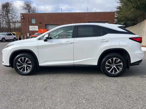 Used 2022 Lexus RX 350 AWD image 2