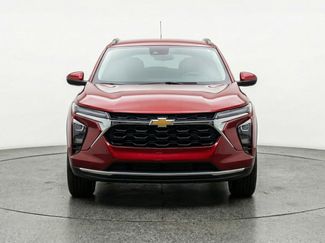 Used 2025 Chevrolet Trax LT video 1