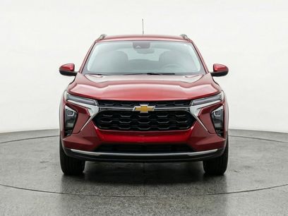 Used 2025 Chevrolet Trax LT