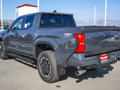 New 2025 Toyota Tacoma TRD Sport image 7