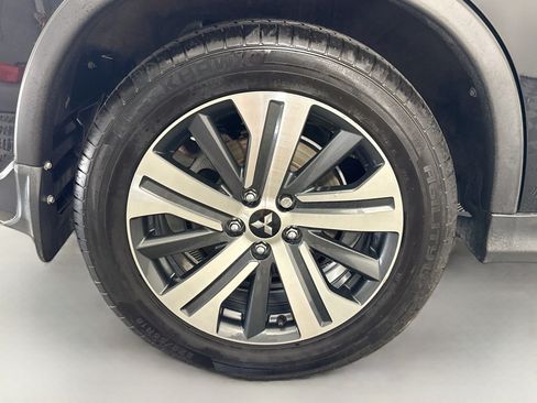 Used 2022 Mitsubishi Outlander Sport SE FWD image 33