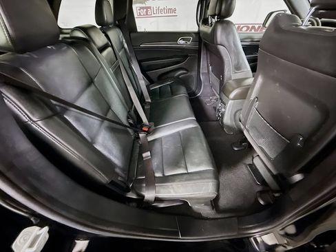 Used 2021 Jeep Grand Cherokee Limited AWD/4WD image 29