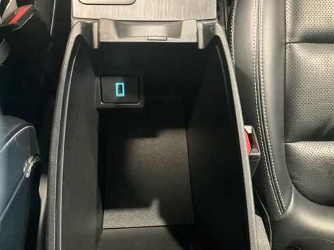 Used 2020 Ford Escape SEL image 30