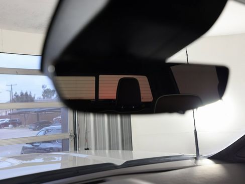 Used 2025 GMC Sierra 2500 Denali Ultimate image 32