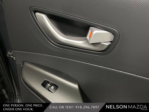 Used 2021 Hyundai Kona Ultimate w/ Cargo Package image 40