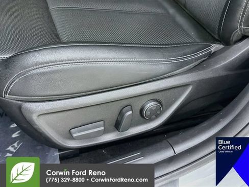 Used 2022 Genesis G70 2.0T AWD/4WD image 23