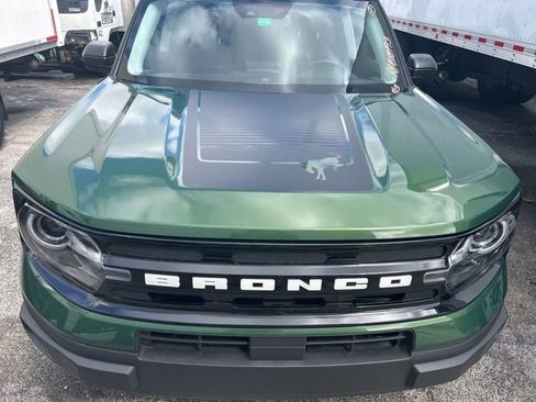Used 2024 Ford Bronco Sport Outer Banks w/ Tech Package image 7