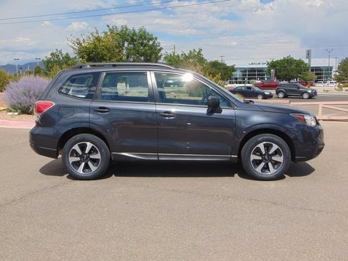 Used 2017 Subaru Forester 2.5i w/ Alloy Wheel Package AWD/4WD image 3