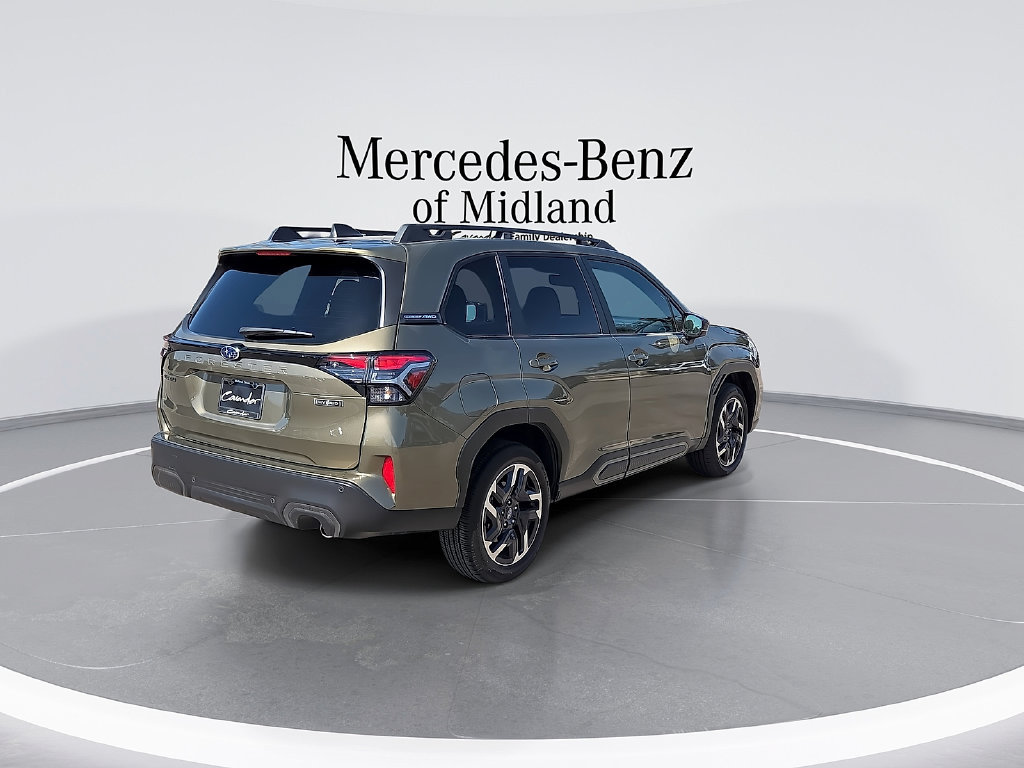 Used 2025 Subaru Forester Limited AWD/4WD image 8