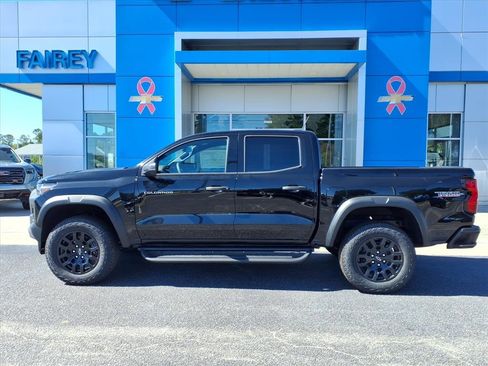 New 2025 Chevrolet Colorado Trail Boss image 2