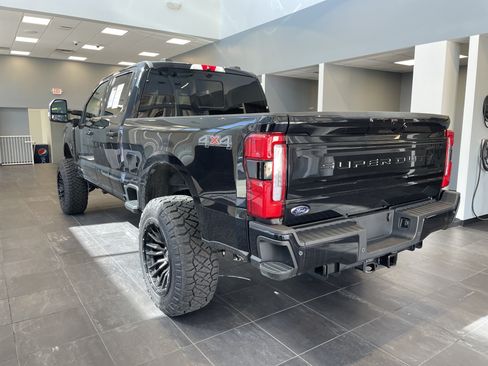 Used 2026 Ford F250 Platinum AWD/4WD image 8