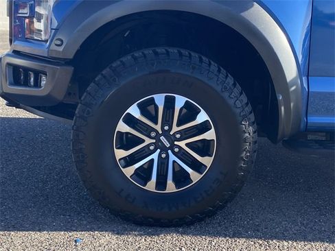 Used 2020 Ford F150 Raptor w/ Equipment Group 802A Luxury image 32