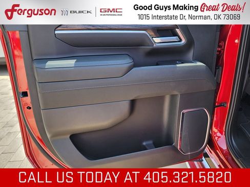 New 2026 GMC Sierra 2500 SLT w/ X31 Off-Road Package AWD/4WD image 42