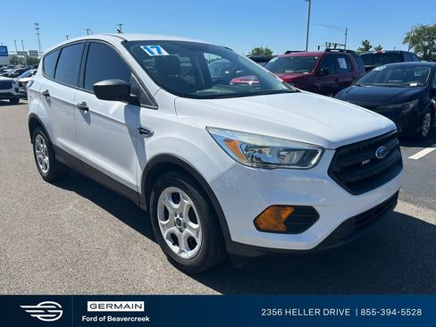 Used 2017 Ford Escape S FWD image 1
