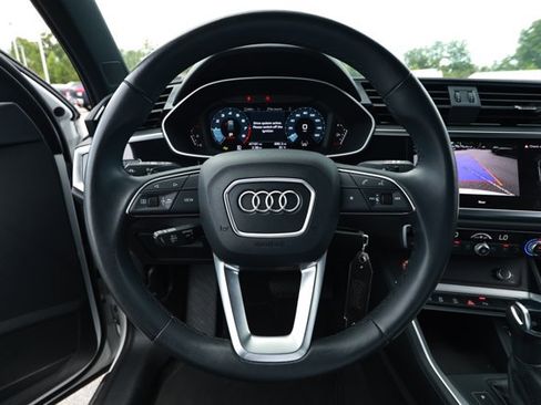 Used 2025 Audi Q3 2.0T Premium AWD/4WD image 11