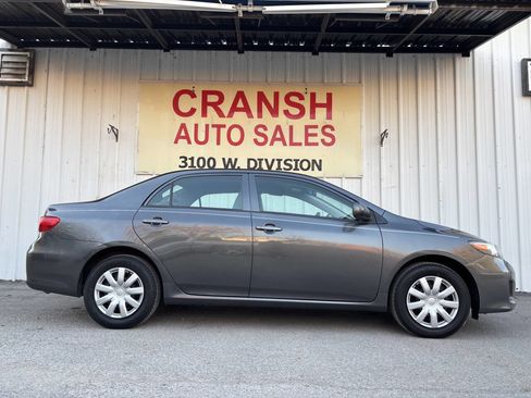 Used 2012 Toyota Corolla L image 2