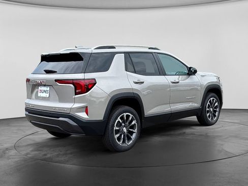 New 2027 GMC Terrain Elevation w/ Elevation Premium Package AWD/4WD image 8