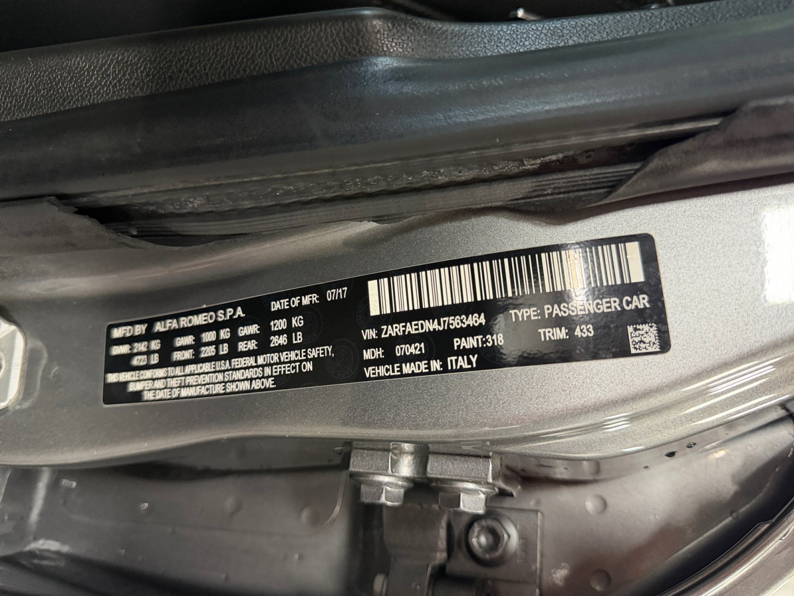 Used 2018 Alfa Romeo Giulia AWD image 39