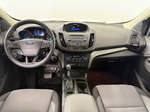 Used 2017 Ford Escape SE FWD image 18