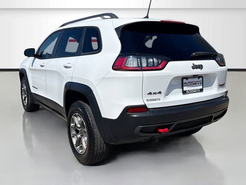 Used 2021 Jeep Cherokee Trailhawk image 5
