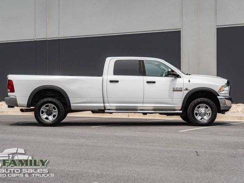 Used 2015 RAM 3500 SLT AWD/4WD image 12