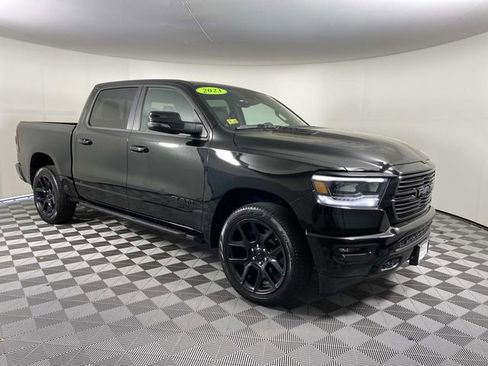 Used 2023 RAM 1500 Laramie AWD/4WD image 1