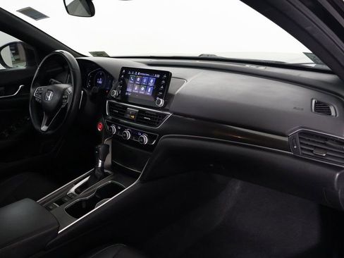 Used 2022 Honda Accord Sport image 9
