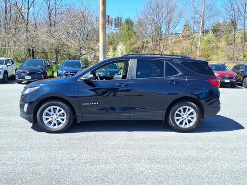 Used 2021 Chevrolet Equinox LS w/ LS Convenience Package image 6