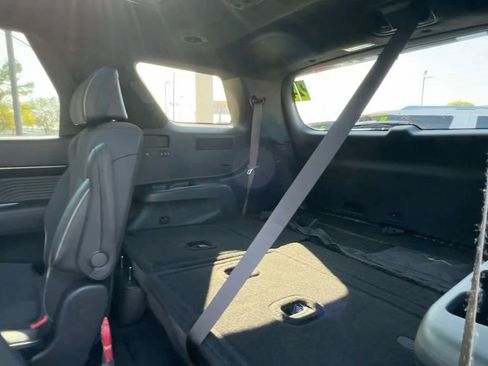 Used 2025 Hyundai Palisade Calligraphy image 37