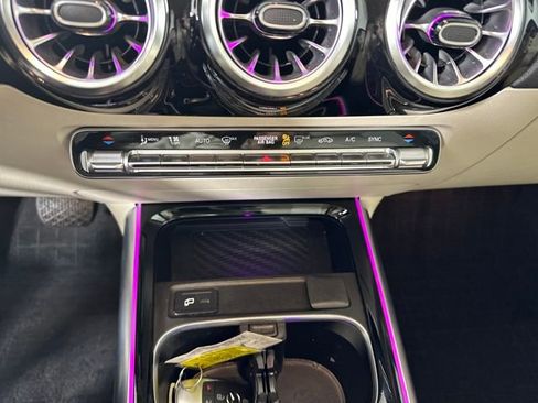 Used 2022 Mercedes-Benz GLA 250 GLA 250 w/ Premium Package Lite image 22