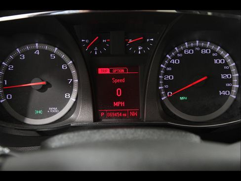 Used 2017 GMC Terrain SLE w/ Convenience Package AWD/4WD image 8