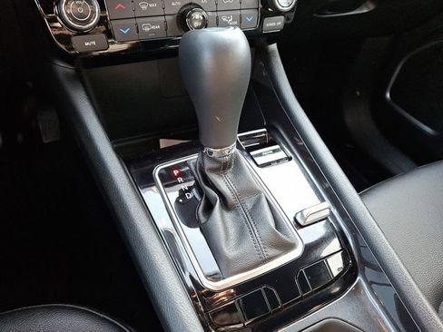 Certified 2023 Jeep Compass Latitude w/ Convenience Group image 17